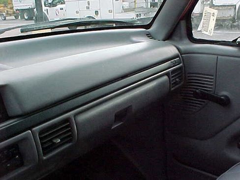 Used 1997 Ford F350 2WD Regular Cab image 16