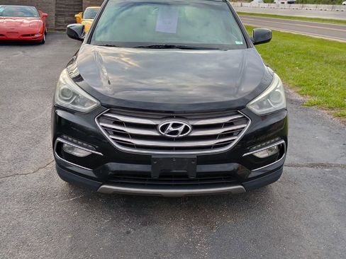 Used 2017 Hyundai Santa Fe Sport image 8