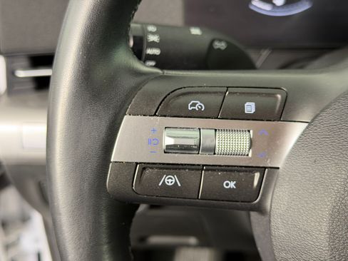 Used 2024 Hyundai Kona SEL AWD/4WD image 14