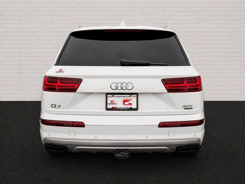 Used 2017 Audi Q7 3.0T Premium Plus w/ Premium Plus Package AWD/4WD image 5
