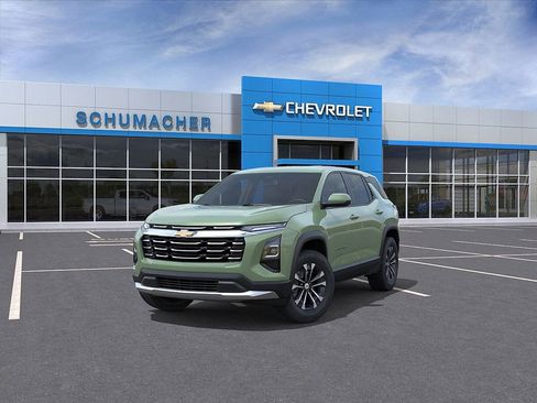 New 2026 Chevrolet Equinox LT w/ Convenience Package II image 8