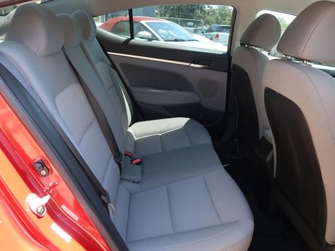 Used 2019 Hyundai Elantra SEL image 23