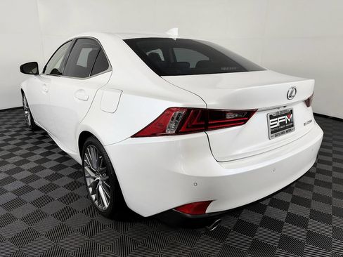Used 2014 Lexus IS 250 w/ Luxury Package w/Gray Wood RWD image 14