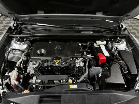 Certified 2023 Toyota Camry SE FWD image 9