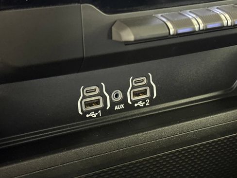 Certified 2026 RAM 1500 Laramie AWD/4WD image 28