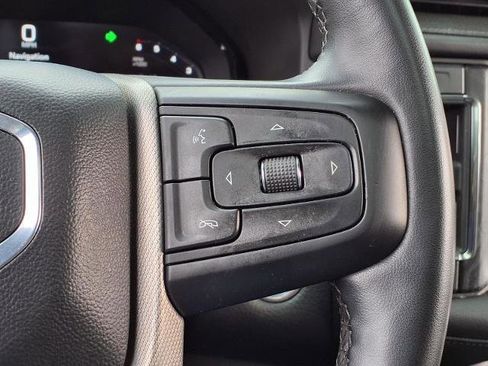 Used 2023 GMC Yukon Denali AWD/4WD image 13