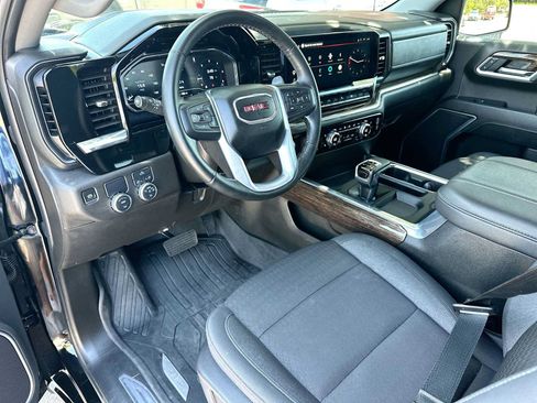 Used 2025 GMC Sierra 1500 Elevation w/ LPO, Elevation Black Package RWD image 18