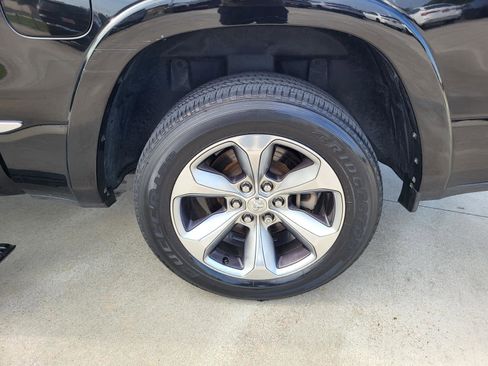 Used 2019 RAM 1500 Limited w/ Advanced Safety Group image 27