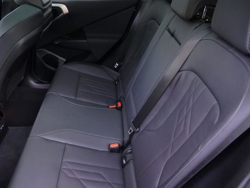 Used 2025 BMW X3 xDrive30i AWD/4WD image 34