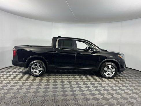 Used 2025 Honda Ridgeline RTL image 3