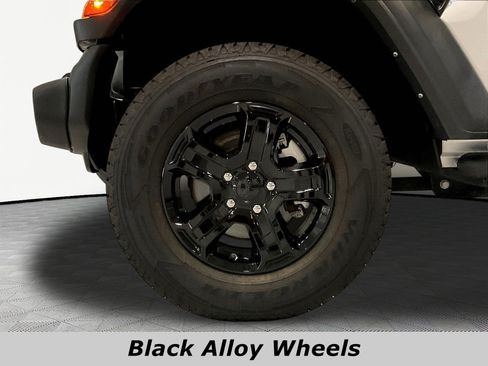 Used 2022 Jeep Wrangler Sport AWD/4WD image 31