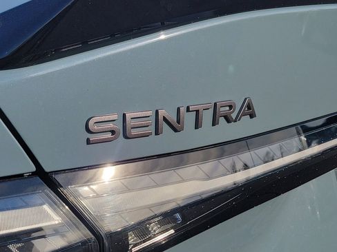 New 2026 Nissan Sentra SR w/ Floor Mat Package FWD image 16