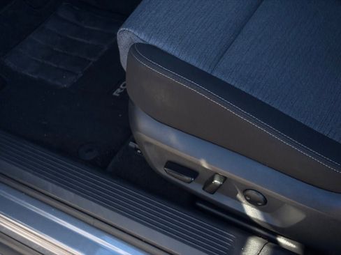 Certified 2023 Nissan Rogue SV image 13