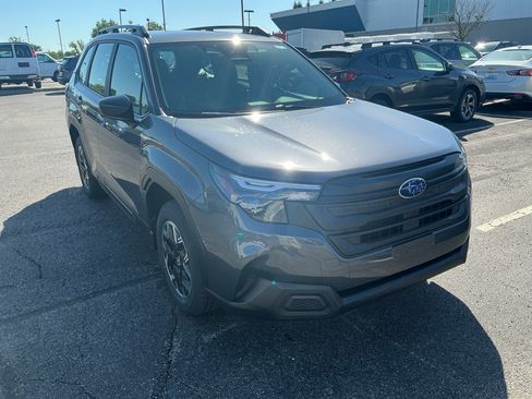 New 2026 Subaru Forester AWD/4WD image 2