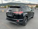 Used 2017 Toyota RAV4 SE image 5