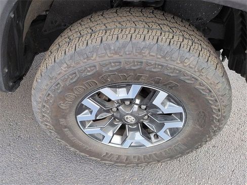 Certified 2023 Toyota Tacoma TRD Off-Road w/ TRD Premium Off Road Package image 9