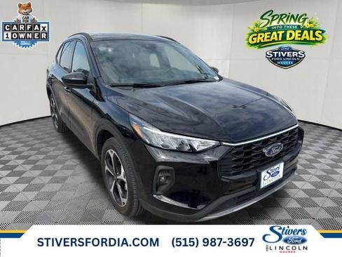 Certified 2025 Ford Escape ST-Line Select w/ Tech Pack #2 image 1