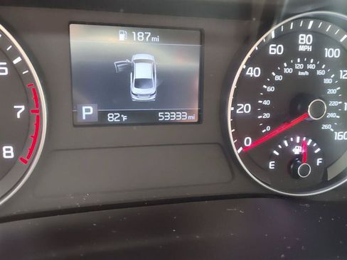 Used 2019 Kia Forte LXS FWD image 8