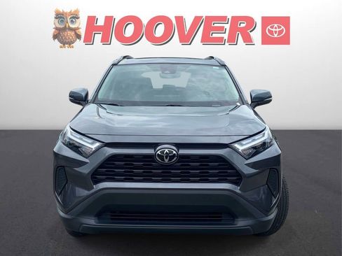 Used 2024 Toyota RAV4 XLE w/ Convenience Package FWD image 6