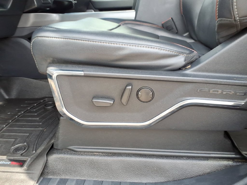 Used 2023 Ford F350 Lariat w/ FX4 Off-Road Package AWD/4WD image 25