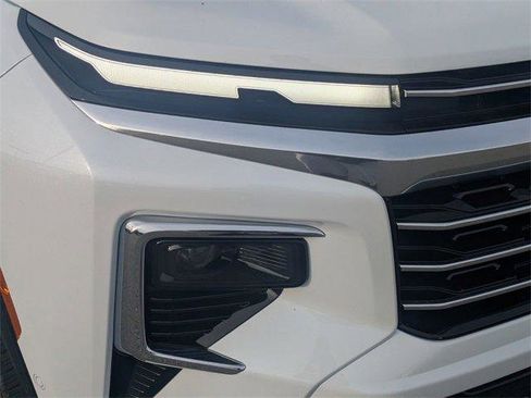 New 2026 Chevrolet Traverse High Country w/ LPO, Floor Liner Package image 11