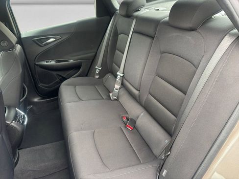 Used 2023 Chevrolet Malibu LT image 14