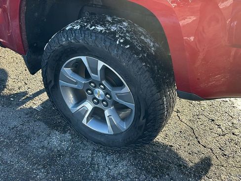 Used 2015 Chevrolet Colorado Z71 image 9