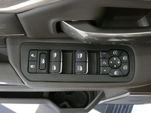 New 2026 RAM 3500 Longhorn image 28