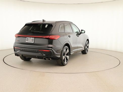 New 2025 Audi SQ5 Premium Plus image 6