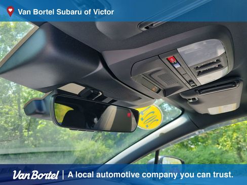 Used 2024 Subaru Crosstrek 2.5i Sport image 21