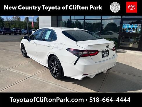 Used 2024 Toyota Camry SE w/ Cold Weather Package AWD/4WD image 5