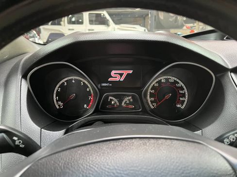 Used 2016 Ford Focus ST FWD image 12