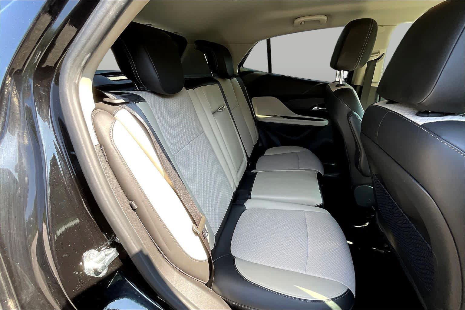 Used 2019 Buick Encore Preferred FWD image 20