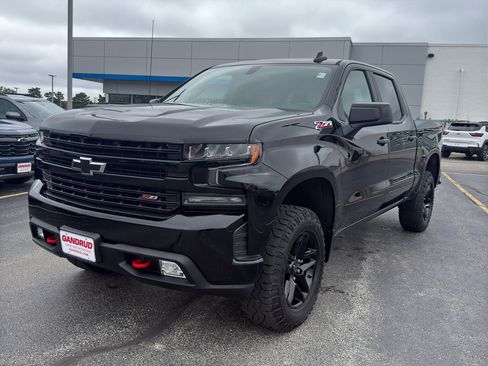 Certified 2020 Chevrolet Silverado 1500 LT Trail Boss AWD/4WD image 2