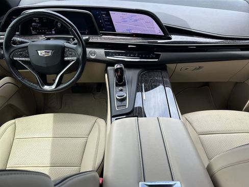 Certified 2021 Cadillac Escalade Premium Luxury image 12