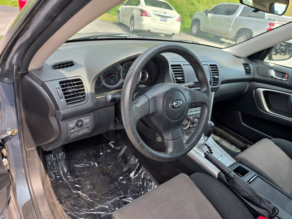 Used 2005 Subaru Legacy 2.5i AWD/4WD image 22