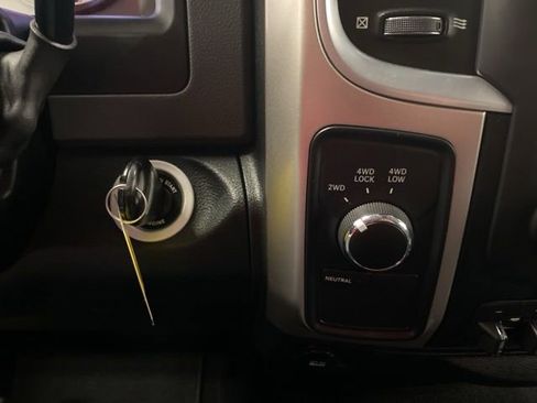 Used 2018 RAM 2500 SLT image 15