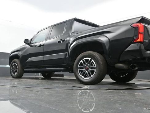 Used 2024 Toyota Tacoma TRD Sport image 10