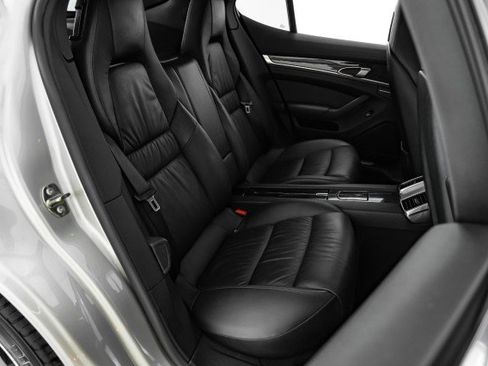 Used 2010 Porsche Panamera S image 33