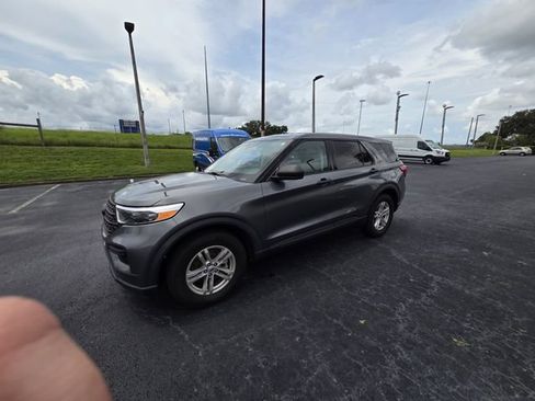 Used 2022 Ford Explorer 2WD image 9