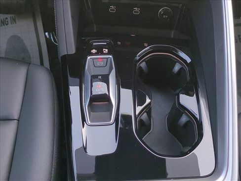 Certified 2025 Audi Q5 Premium Plus w/ Premium Plus image 12