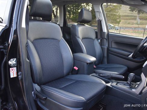Used 2018 Subaru Forester 2.5i Premium w/ Popular Package #2A AWD/4WD image 13