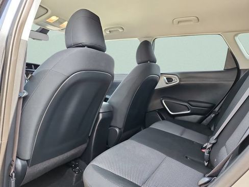 Used 2024 Kia Soul LX w/ Option Group 015 FWD image 16