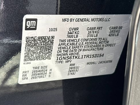 Used 2026 Chevrolet Tahoe High Country AWD/4WD image 42