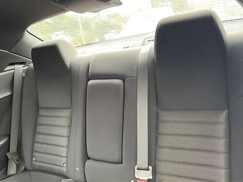 Used 2009 Dodge Challenger SE image 46