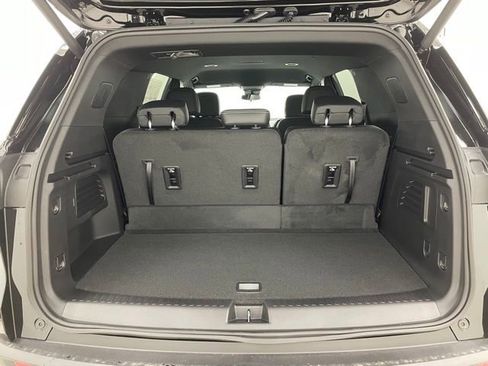 New 2026 Chevrolet Traverse LT w/ Midnight/Sport Edition image 12