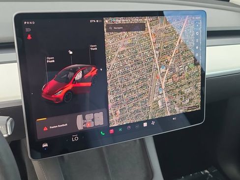Used 2022 Tesla Model Y Performance AWD/4WD image 32