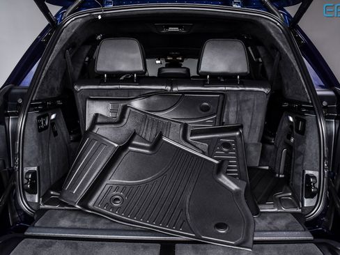 Used 2023 BMW X7 xDrive40i w/ Premium Package image 14