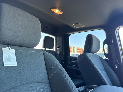 New 2026 RAM 2500 Big Horn AWD/4WD image 15