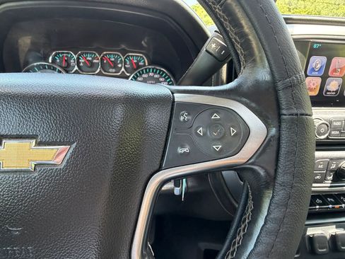 Used 2017 Chevrolet Silverado 2500 LTZ w/ Duramax Plus Package AWD/4WD image 39